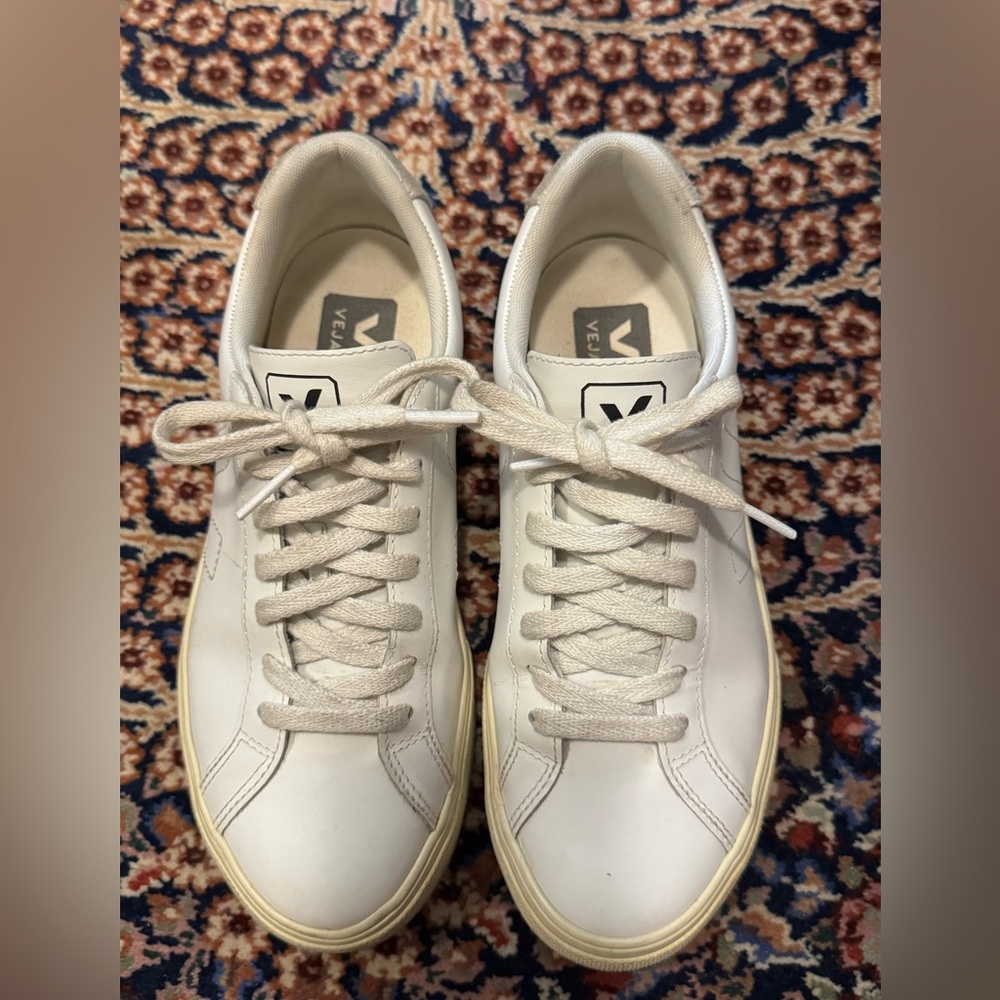 Veja Cream and White Womens Sneakers